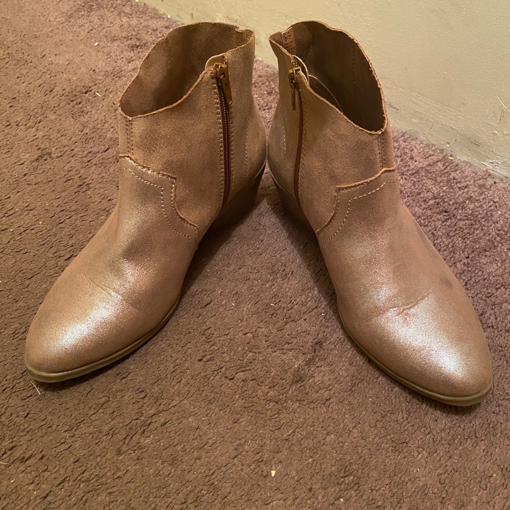 Pink metallic booties